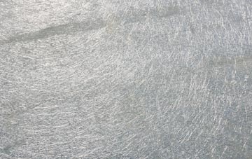 Jamphlars laminate fibreglass or shingles?